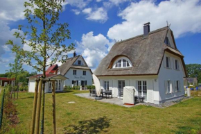 Ferienhaus Reet Hus Hanbutt In Glowe Glowe